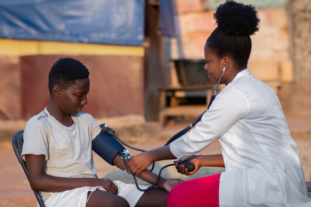 Comment bien choisir votre matériel médical au Sénégal ?