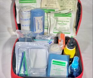 TROUSSE DE SECOURS COMPLET 18X45